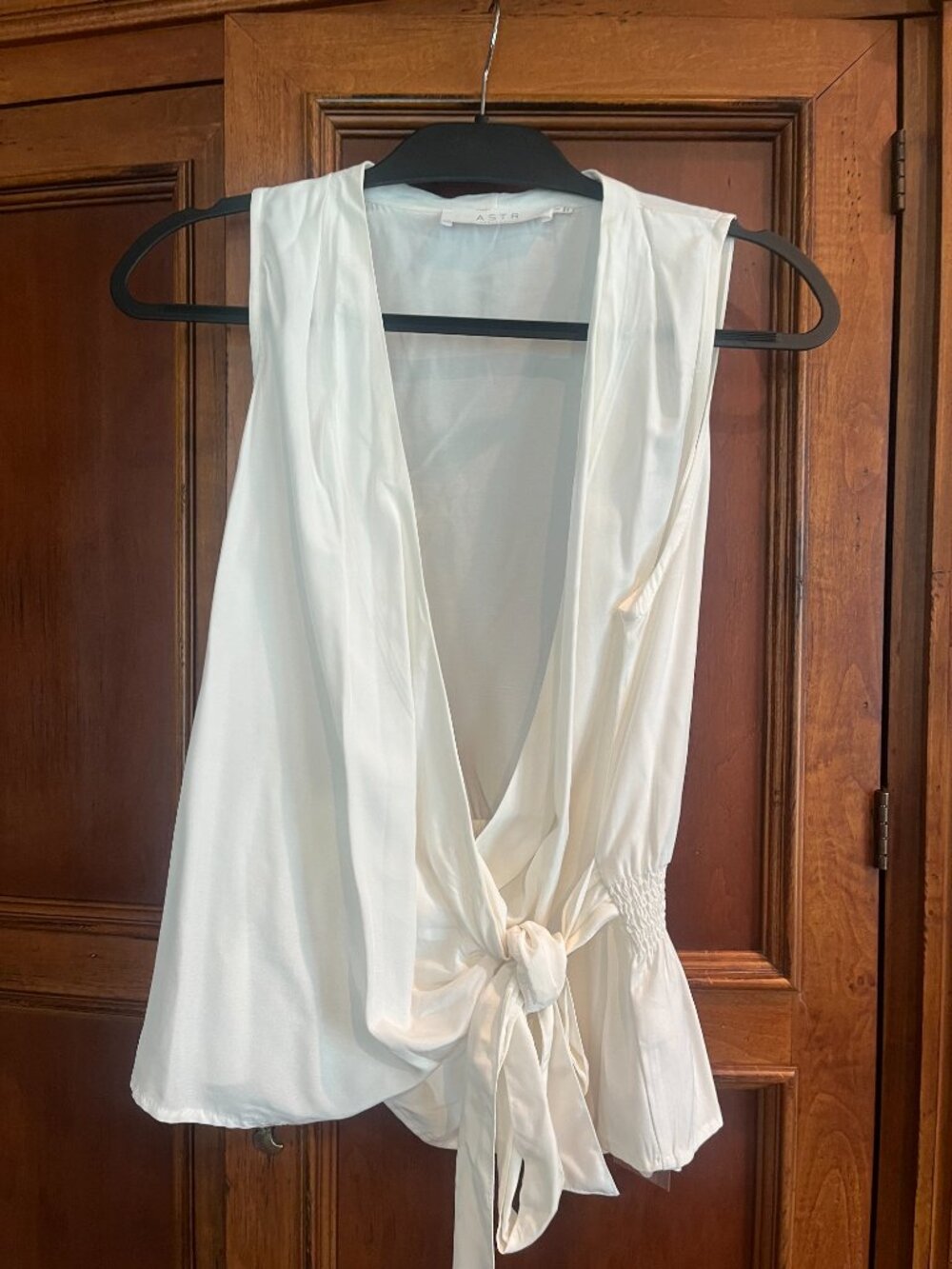 ASTR The Label Surplice Wrap Top White Smocked Waist S